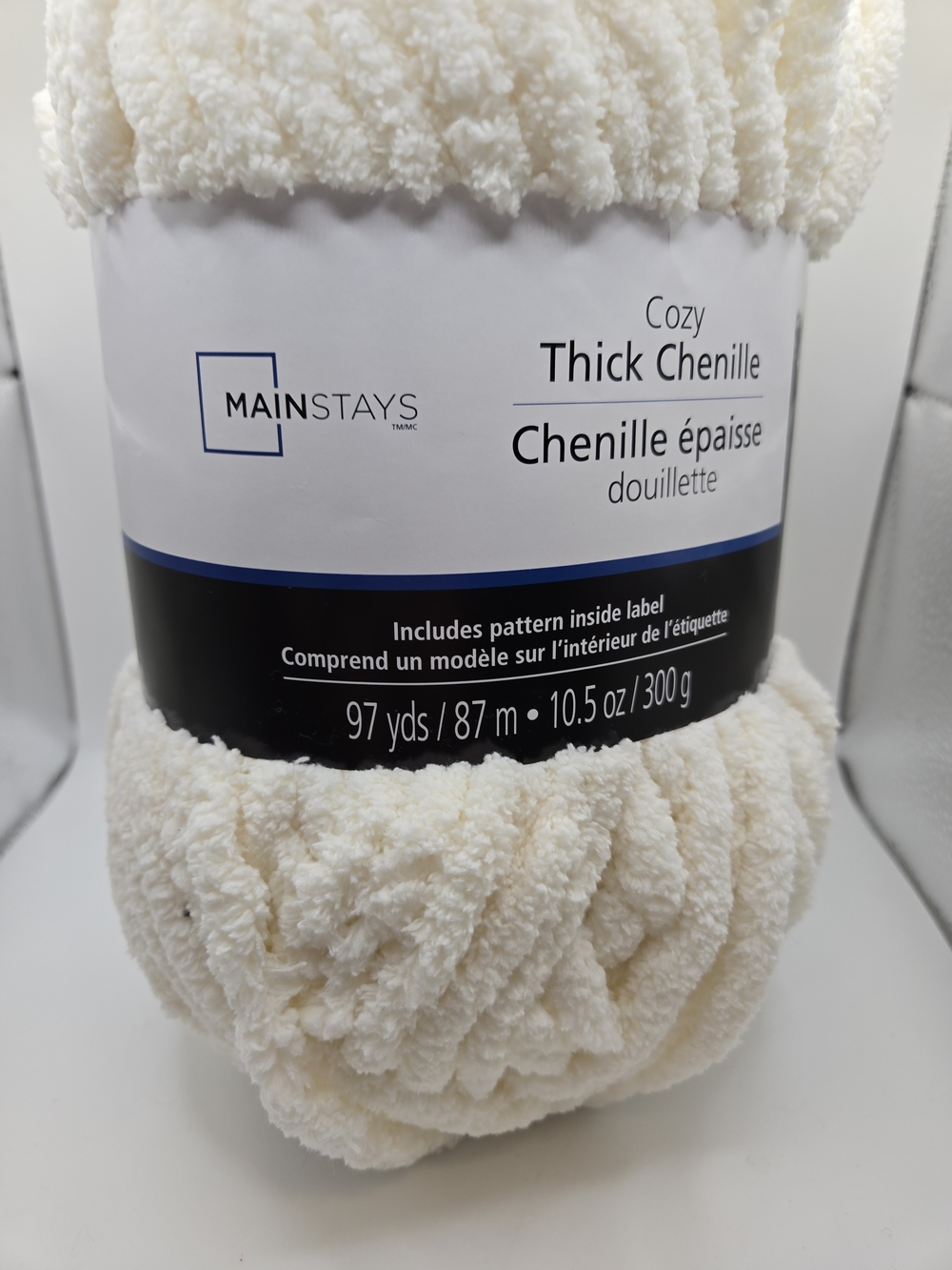 Mainstays Cozy Thick Chenille Yarn in Cream